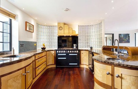 Kitchen with Modern and Classic Elements